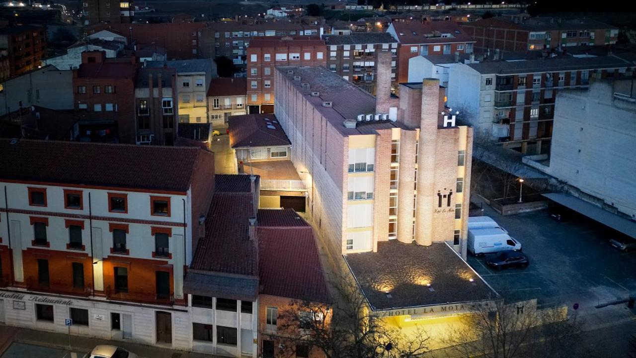 Hotel La Mota By Punta25 Hotels Group Medina del Campo Exterior photo