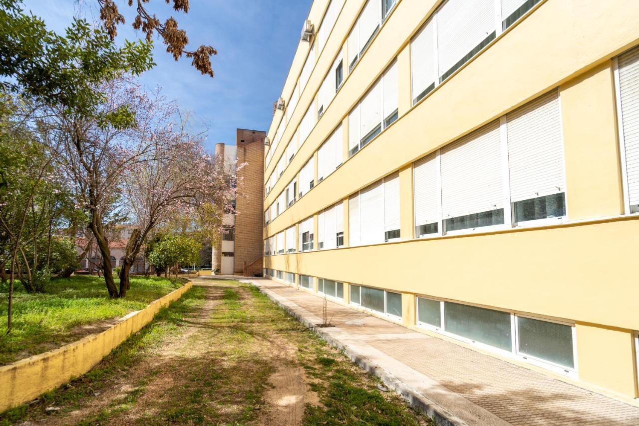 Hotel La Mota By Punta25 Hotels Group Medina del Campo Exterior photo