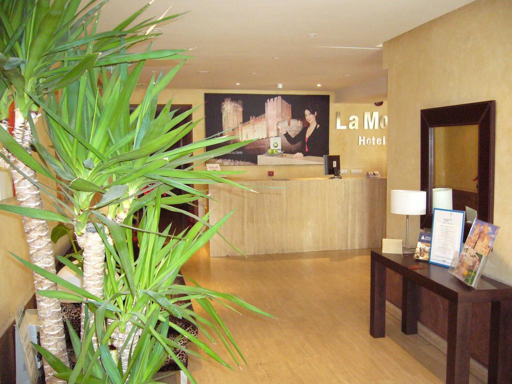 Hotel La Mota By Punta25 Hotels Group Medina del Campo Exterior photo